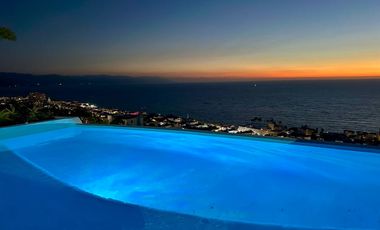 Departamento en venta en Puerto Vallarta, 5 de Diciembre, Condominio Cuatro Mares