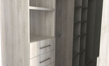 Amplio Departamento de 200 m2 de superficie en Momoxpan, 2 recamaras, 2 baños cochera 2 autos Roof Garden  de 1000 m2 Renta $9800