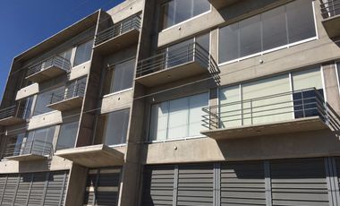 Amplio Departamento de 200 m2 de superficie en Momoxpan, 2 recamaras, 2 baños cochera 2 autos Roof Garden  de 1000 m2 Renta $9800