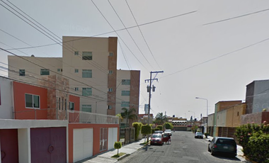 VENTA DE CASA EN LA COLONIA LOS PILARES HEROICA PUEBLA DE ZARAGOZA