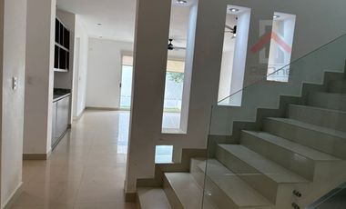 Casa en Renta 3 Rec en Lagos del Vergel | Carretera Nacional | Mty