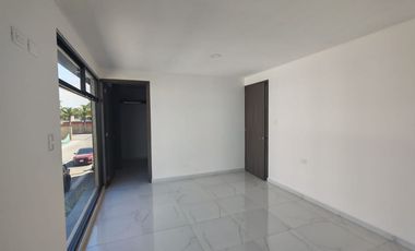 Casa en venta en San Pedro Cholula con roof garden en zona Zerezotla