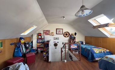 Hermosa Casa Venta Condominio La Reina