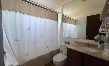 Hermosa Casa Venta Condominio La Reina