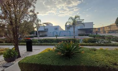 SE RENTA CASA EN RESIDENCIAL VIVANTA