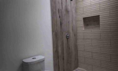 CASA EN VENTA, UN SOLO PISO, APLICA PARA CRÉDITO MITI MITI