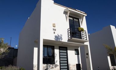 CASA EN VENTA CIUDAD MESETA HABITAT