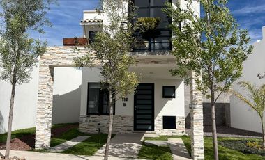 CASA EN VENTA CIUDAD MESETA HABITAT