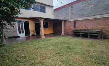 SE VENDE CASA DE 3 HABITACIONES EN IZTAPALAPA