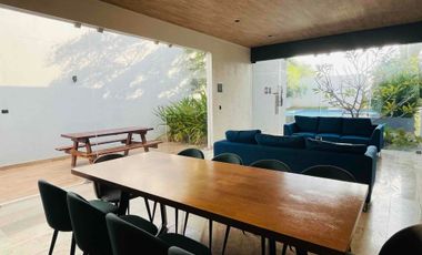 Se renta amplio departamento de tres habitaciones en Enso.