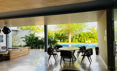 Se renta amplio departamento de tres habitaciones en Enso.