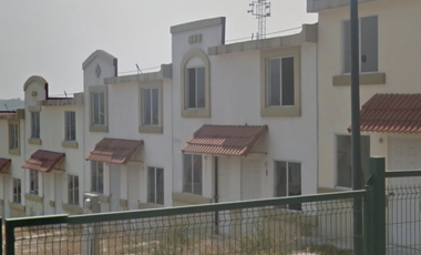 HERMOSA CASA EN VENTA EN EXCELENTES CONDICIONES. VILLA DEL REY, MEX. RECUPERACION ADJUDICADA.