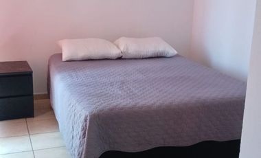 Arriendo departamento amoblado tres habitaciones un baño