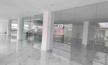 DiJual dan Disewa Gedung/Kantor 3 Lantai   Posisi Hoek  di Kalimalang Jakarta timur