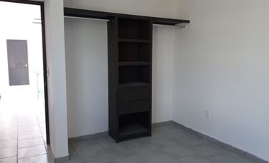 VENDO CASA SOLA COL. BOSQUES DE CUERNAVACA, CUERNAVACA