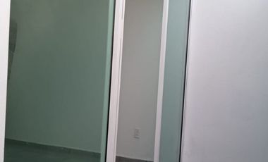 VENDO CASA SOLA COL. BOSQUES DE CUERNAVACA, CUERNAVACA