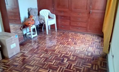 Vendo excelente casa en la Urb Las Brisas Limite Con Pueblo libre