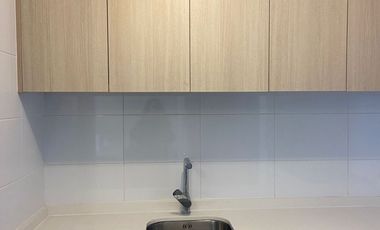 Arriendo cómodo departamento en valparaiso, 1 dormitorio 1 baño, 1 Estacionamiento , 1 Bodega Valor $ 420.000 mas gastos comunes