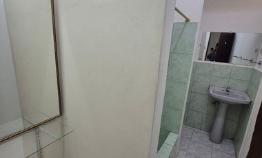 Suite Amoblada en Alquiler en Urdesa Central, 1 Habitación, 1 Baño, Norte de Guayaquil.
