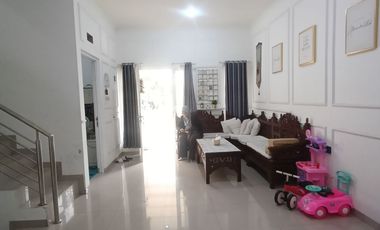 Jual Rumah CANTIK UNIK di Sariwangi Dekat Polban Sarijadi Pasteur Bandung harga di bawah pasaran