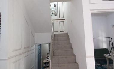 Jual Rumah CANTIK UNIK di Sariwangi Dekat Polban Sarijadi Pasteur Bandung harga di bawah pasaran