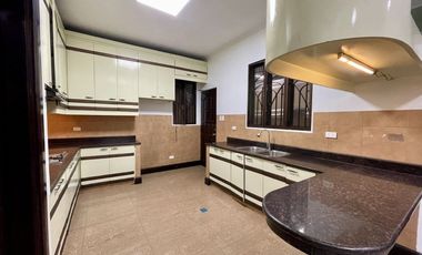 House & Lot For Lease 9 Bedroom 9BR at Makati City