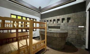 House & Lot For Lease 9 Bedroom 9BR at Makati City