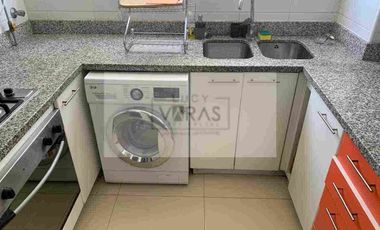 Se arrienda año corrido amplio departamento a pasos de la Av del Mar.