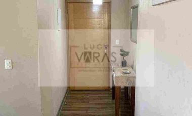 Se arrienda año corrido amplio departamento a pasos de la Av del Mar.