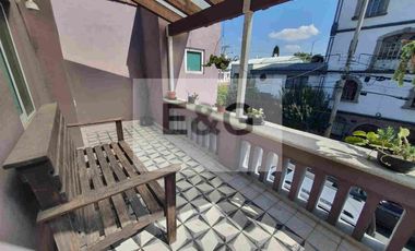 Oportunidad de Gran Casa en excelentes condiciones en la Col. el Carmen, muy cerca del Centro Histórico de Puebla