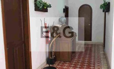 Oportunidad de Gran Casa en excelentes condiciones en la Col. el Carmen, muy cerca del Centro Histórico de Puebla