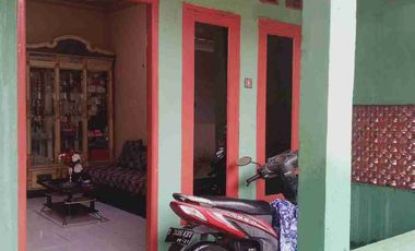 JUAL RUMAH DEKAT MALL CIPUTRA CIBUBUR 300JT AN