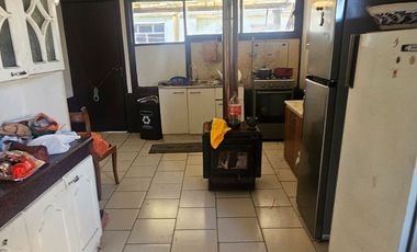 Vende Propiedad Uso Habitacional/comercial En Coronel