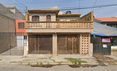 CASA EN SANTA MARIA TULTEPEC, PAGO CON RECURSOS PROPIOS