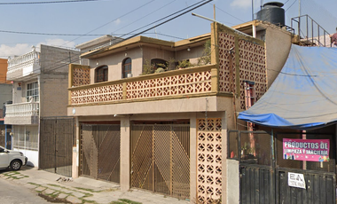 CASA EN SANTA MARIA TULTEPEC, PAGO CON RECURSOS PROPIOS