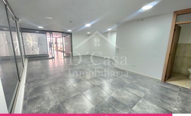 ORDÓÑEZ LASSO RENTO LOCAL COMERCIAL DE 54M2 CON 1 GARAJE