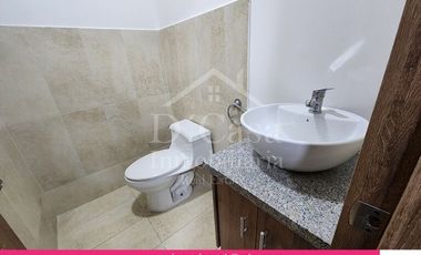 ORDÓÑEZ LASSO RENTO LOCAL COMERCIAL DE 54M2 CON 1 GARAJE