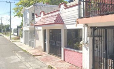 VENTA DE CASA EN OTHON P. BLANCO, QUINTANA ROO.