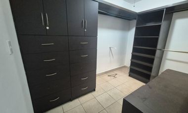 Casa en renta Residencial Santa Cecilia
