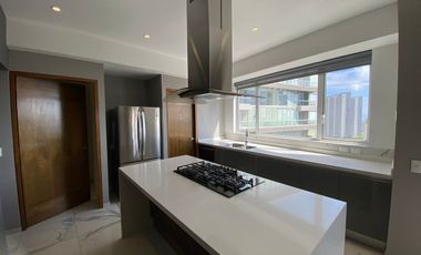 Hermoso departamento en venta en Bosque Real