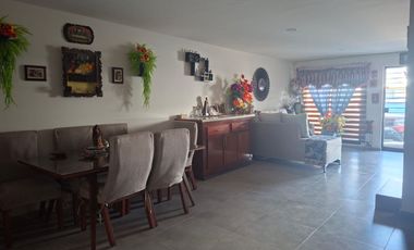 Renta de Casa Amueblada en Condominio Altara Residencial, Tlajomulco de Zuñiga, Jal.