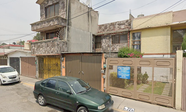 CASA EN FUENTES DEL VALLE TULTITLAN A UN COSTADO DE LA LOPEZ PORTILLOS SOLO RECURSOS PROPIOS