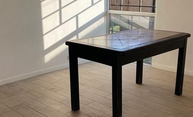 Se vende casa en Villa Los Jardines, Ñuñoa,  3 dormitorios 1 baño Valor $ 155.000.000