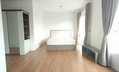 Disewakan Rumah Crown Golf Furnished Pantai Indah Kapuk Jakarta Utara