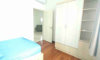 Disewakan Rumah Crown Golf Furnished Pantai Indah Kapuk Jakarta Utara