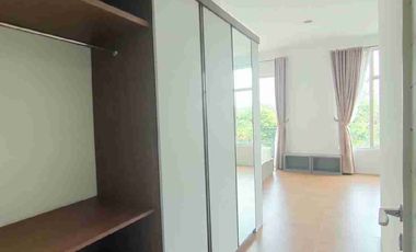 Disewakan Rumah Crown Golf Furnished Pantai Indah Kapuk Jakarta Utara