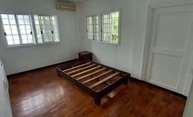 FOR RENT: 4BR HOUSE IN VALLE VERDE 1 PASIG CITY
