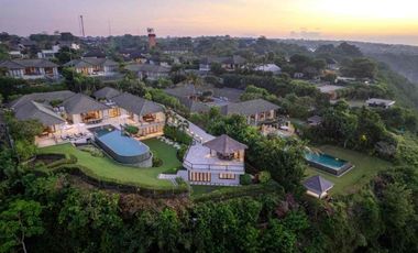 Dijual Luxury Villa Los Tebing/ Cliff front Pandawa beach, Nusa Dua, Bali.