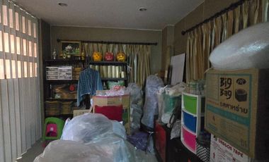 The Best deal !! Deeprom the Prime Marie area​ 67 Sq.wah, in-building space 170 sq.m.