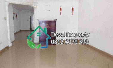 DISEWAKAN VILLA CEMARA ASRI JALAN CEMPAKA